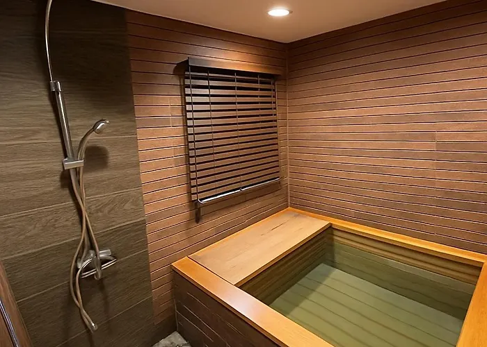 Japanese Inspired Townhome Near Ekkamai Bts * Bangkok