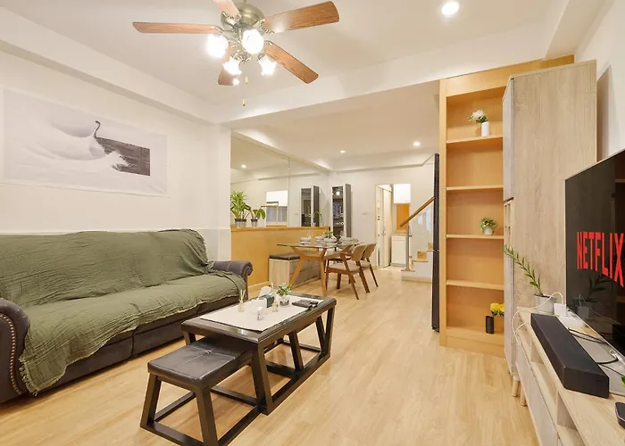 Japanese Inspired Townhome Near Ekkamai Bts Ferienhaus Bangkok